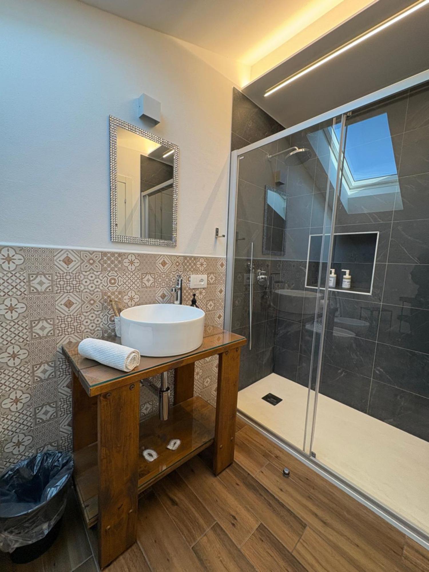 Casa Pitem Bed & Breakfast Torbole Sul Garda Стая снимка